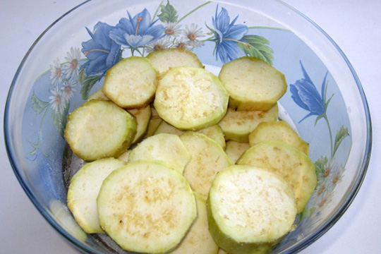 Икра из кабачков и баклажанов
