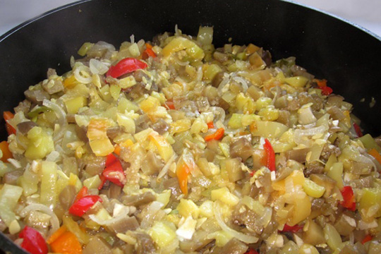 Икра из кабачков и баклажанов