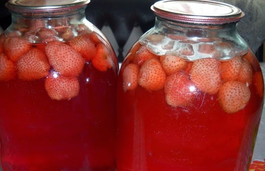 Клубничный компот на зиму