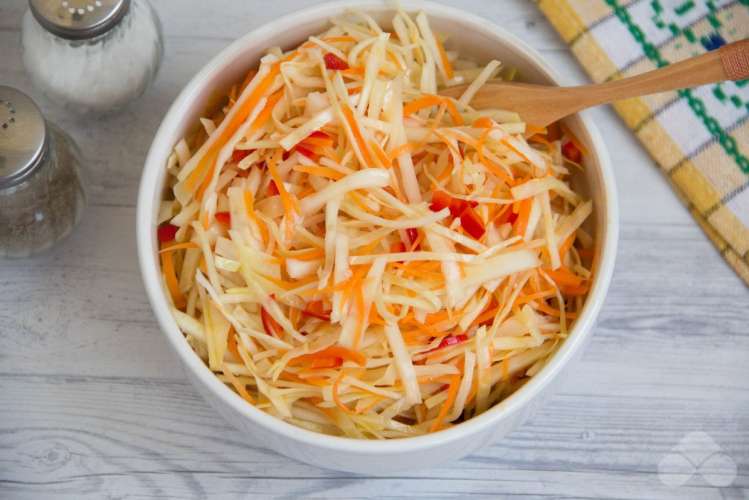 Острый капустный салат